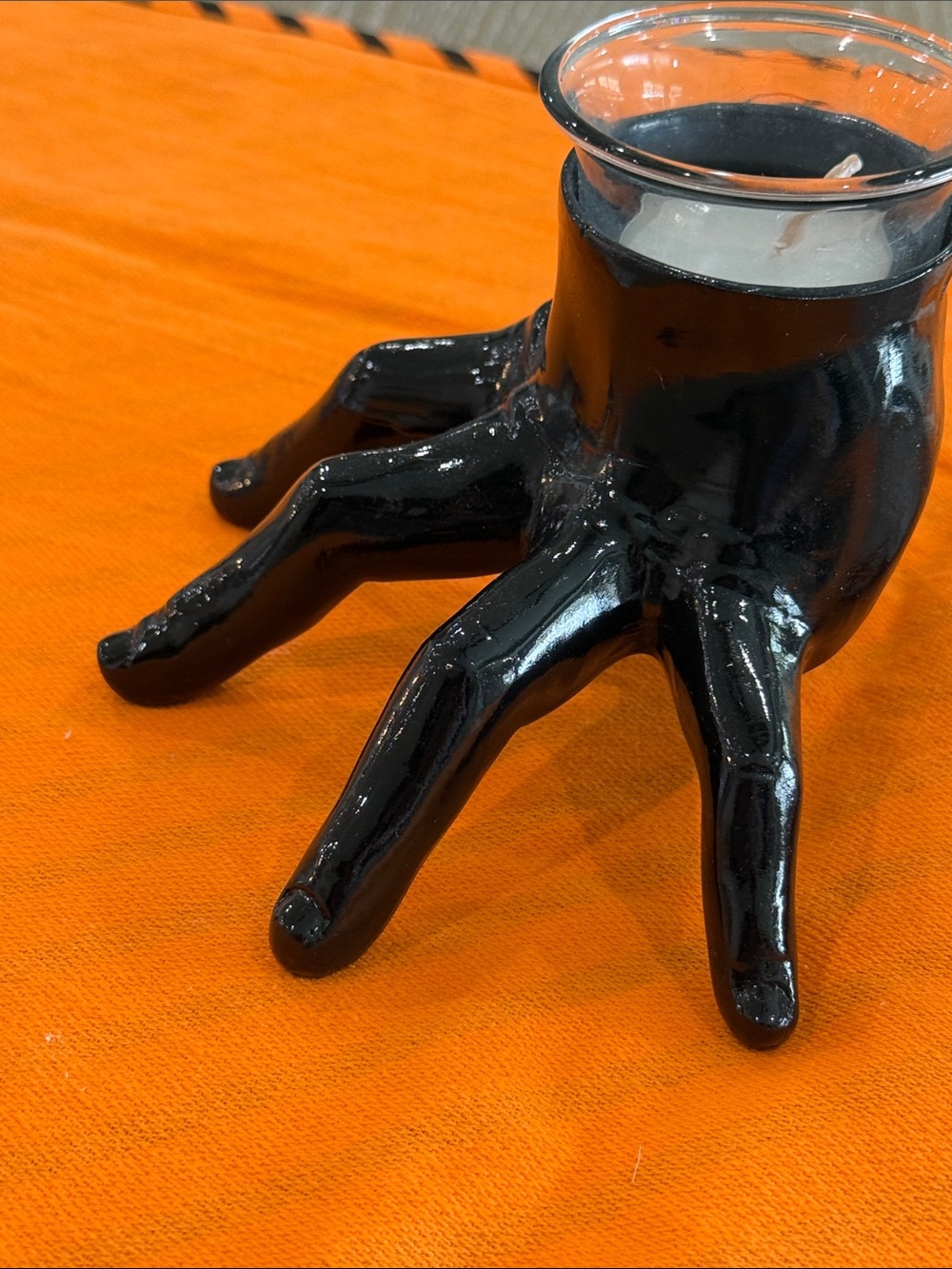 HYDE & EEK! Black Ceramic Hand Tealight Candle Holder w/30 tealights NWOT - Picture 9 of 13